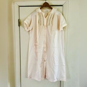 VTG Barbizon Lace Satin Edwardian Coquette Fairycore Prairie Nylon Nightgown M